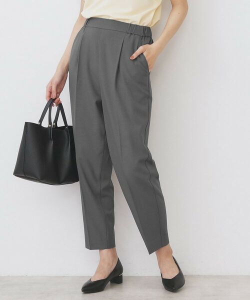 index / インデックス パンツ | ラメピンストライプイージーテーパードパンツ【洗濯機洗い可/ストレッチ】(チャコールグレー(014))