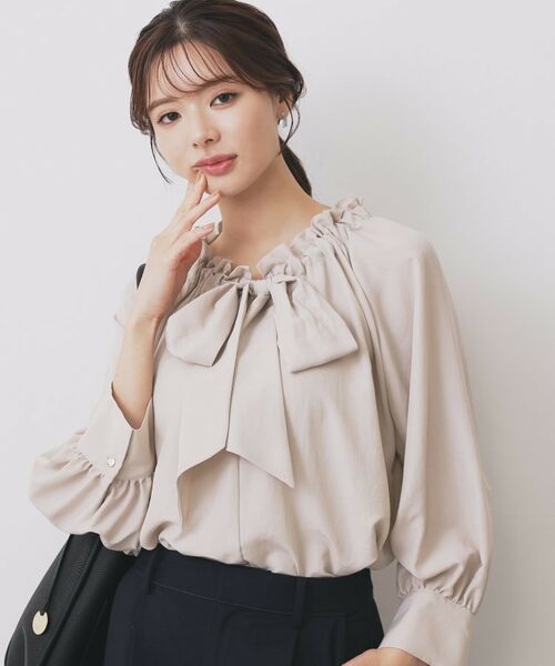 YOIHI フリルギャザージャケット SからL対応 ふんわりギャザー袖の肩パッド入りブラウス風