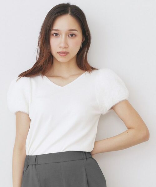 index / インデックス ニット・セーター | 《6色展開》フェザーパフスリーブVネックニット【洗濯機洗い可】(オフホワイト(003))