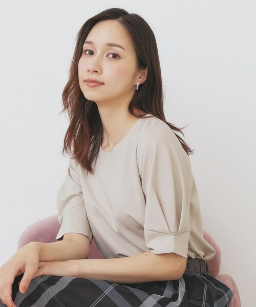 index/インデックス パフスリーブトップス【洗濯機洗い可】 グレージュ(050) 42(LL)