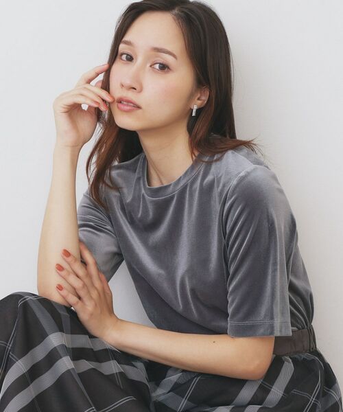 index / インデックス カットソー | 《andGIRL掲載》ベロアボクシーTシャツ【洗濯機洗い可】(チャコールグレー(014))