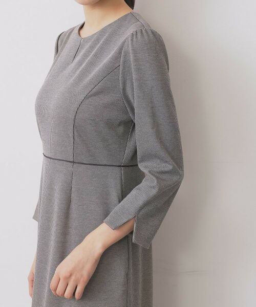 index / インデックス ミニ丈・ひざ丈ワンピース | ストレッチキーネックワンピース【洗濯機OK/イージーアイロン】 | 詳細26