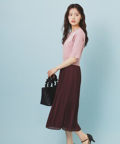 index / インデックス ミニ丈・ひざ丈ワンピース | 刺繍デザインドッキングプリーツワンピース【洗濯機OK】 | 詳細8