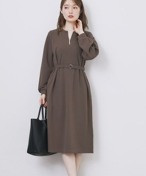 index / インデックス ミニ丈・ひざ丈ワンピース | パール調ボタン付きキーネックワンピース【洗濯機OK】《S～3L》 | 詳細15