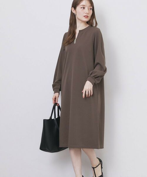 index / インデックス ミニ丈・ひざ丈ワンピース | パール調ボタン付きキーネックワンピース【洗濯機OK】《S～3L》 | 詳細16