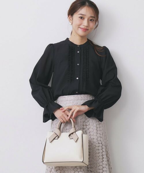 index / インデックス シャツ・ブラウス | タックフリルバンドカラーブラウス【洗濯機OK/イージーアイロン】 | 詳細5