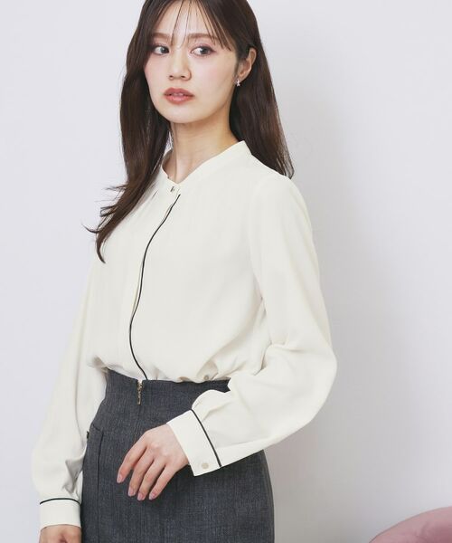 index / インデックス シャツ・ブラウス | タックデザインバンドカラーブラウス【洗濯機OK】 | 詳細1