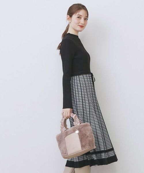 index / インデックス ミニ丈・ひざ丈ワンピース | 千鳥チェックバイカラーニットワンピース【洗濯機OK/抗ピル】 | 詳細4