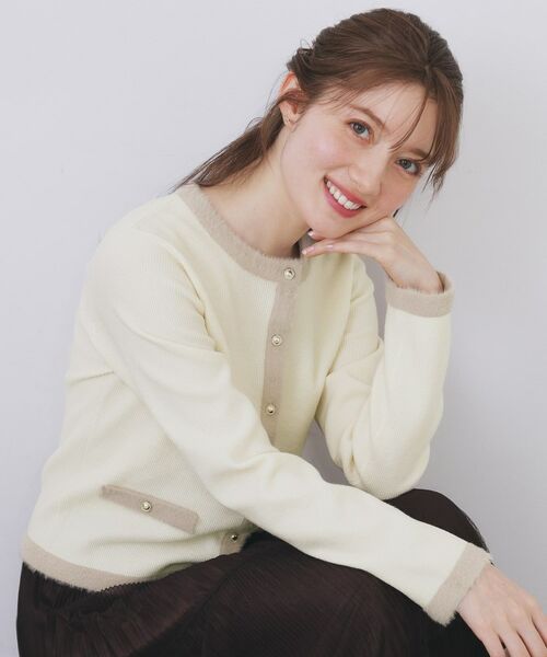 index / インデックス カーディガン・ボレロ | フェザーバイカラークルーネックカーディガン【洗濯機OK】(オフホワイト(503))