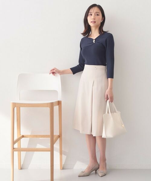 index / インデックス ニット・セーター | ブローチ風ゴールドパーツ付きアシメニット【洗濯機OK／坑ピル】 | 詳細10