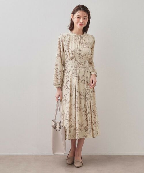 index / インデックス ロング・マキシ丈ワンピース | フラワーハイネックタックワンピース【洗濯機OK／イージーアイロン／防シワ】 | 詳細6