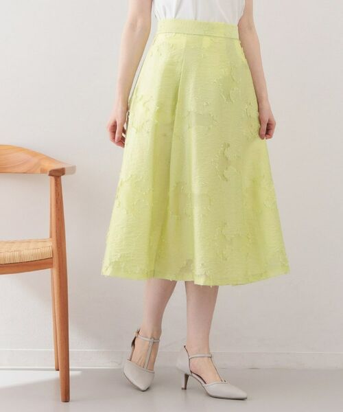 index / インデックス スカート | フラワーカットジャカードタックフレアスカート【洗濯機OK／イージーアイロン】 | 詳細1