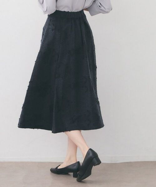 index / インデックス スカート | フラワーカットジャカードタックフレアスカート【洗濯機OK／イージーアイロン】 | 詳細9