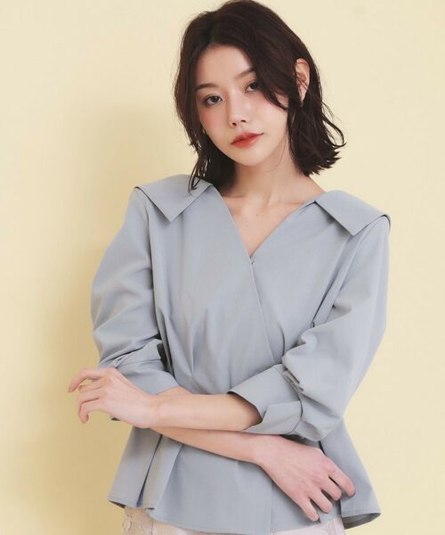 index / インデックス シャツ・ブラウス | 変形カシュクールタックシャツ【洗濯機OK／ストレッチ】（チャコールグレー(013)）