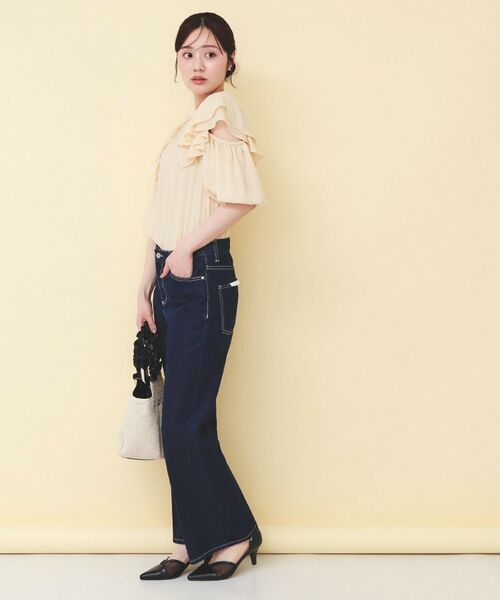 index / インデックス シャツ・ブラウス | スリットフリルバルーンスリーブブラウス【洗濯機OK／イージーアイロン／防シワ】 | 詳細3