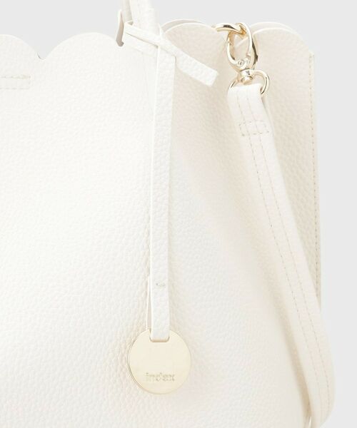 index / インデックス トートバッグ | 【2WAY】軽量合皮スカラップデザインミドルトートバッグ | 詳細18