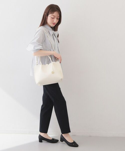 index / インデックス トートバッグ | 【2WAY】軽量合皮スカラップデザインミドルトートバッグ | 詳細2