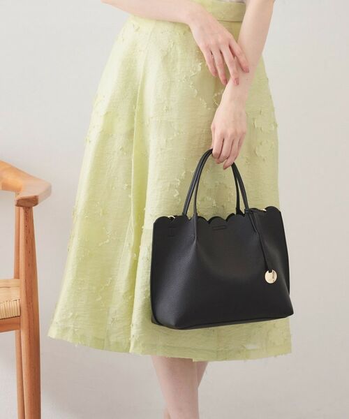 index / インデックス トートバッグ | 【2WAY】軽量合皮スカラップデザインミドルトートバッグ | 詳細3