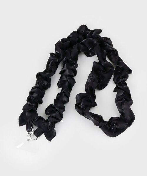 index / インデックス キーホルダー・ストラップ | ギャザーフリルスマートフォンショルダーストラップ（ブラック(019)）