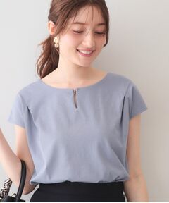 index / インデックス カットソー | ビジューキーネックフレンチトップス【洗濯機OK・接触冷感・UVケア】