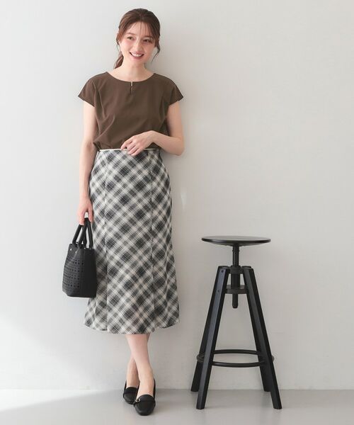 index / インデックス カットソー | ビジューキーネックフレンチトップス【洗濯機OK・接触冷感・UVケア】 | 詳細10