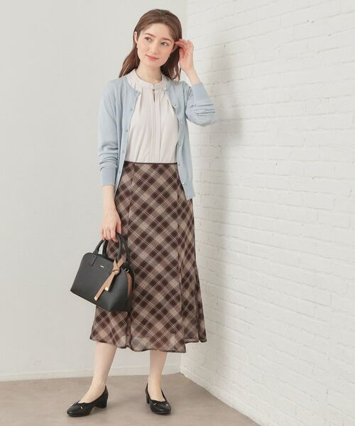 index / インデックス カーディガン・ボレロ | ビジューボタンクルーネックカーディガン【洗濯機OK・接触冷感・抗ピリング】 | 詳細14