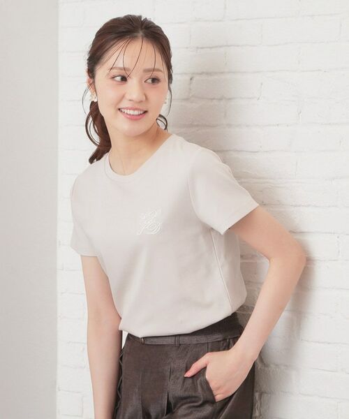 index / インデックス Tシャツ | エンブレムロゴ刺繍Tシャツ【洗濯機OK・接触冷感・UVケア】（グレージュ(050)）