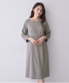 index / インデックス ミニ丈・ひざ丈ワンピース | DELEGANTポンチハートネックワンピース【洗濯機OK／イージーアイロン／ストレッチ】