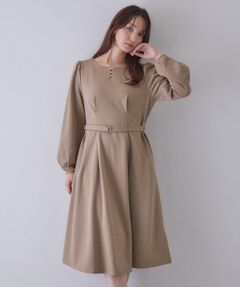 index / インデックス ロング・マキシ丈ワンピース | カットジョーゼットフロントフェイクパールワンピース【洗濯機OK／イージーアイロン／防シワ／ストレッチ】