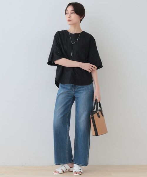 INDIVI / インディヴィ シャツ・ブラウス | 【洗える】フラワーカット刺繍フレアスリーブブラウス | 詳細8