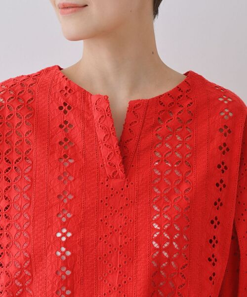 INDIVI / インディヴィ シャツ・ブラウス | 【刺繍／レース】スラッシュネックブラウス | 詳細17