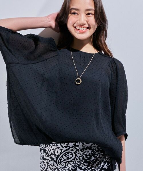 INDIVI / インディヴィ シャツ・ブラウス | 【洗える/ドット柄/凹凸素材】袖コンシャスドルマンブラウス | 詳細16