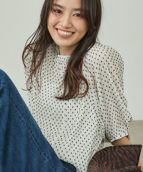 INDIVI / インディヴィ シャツ・ブラウス | 【洗える/ドット柄/凹凸素材】袖コンシャスドルマンブラウス | 詳細2