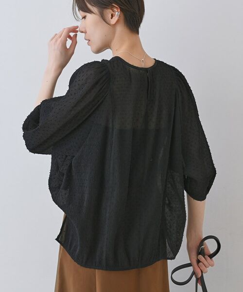 INDIVI / インディヴィ シャツ・ブラウス | 【洗える/ドット柄/凹凸素材】袖コンシャスドルマンブラウス | 詳細21