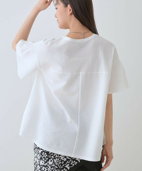 INDIVI / インディヴィ カットソー | 【洗える／体型カバー】凹凸素材フレアデザイントップス | 詳細3