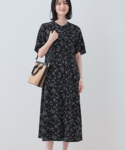 INDIVI / インディヴィ ミニ丈・ひざ丈ワンピース | 【洗える／UVケア／羽織り可能】フラワー柄前あきワンピース | 詳細11