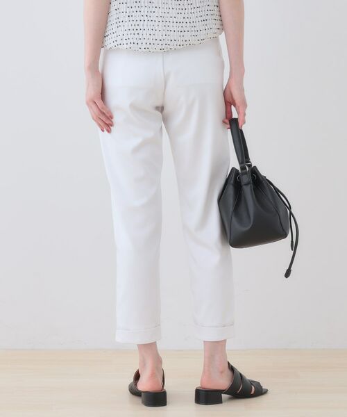 INDIVI / インディヴィ ショート・ハーフ・半端丈パンツ | 【洗える／高ストレッチ】クロップド丈サテンテーパードパンツ | 詳細3