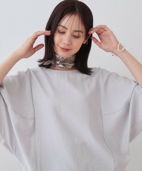 INDIVI/インディヴィ 【洗える/5分袖/UVケア/SETUP可能】モモンガスリーブブラウス ライトグレー(611) 15(3L) INDIVI/インディヴィ 【洗える/5分袖/UVケア/SETUP可能】モモンガスリーブブラウス ライトグレー(611) 15(3L)