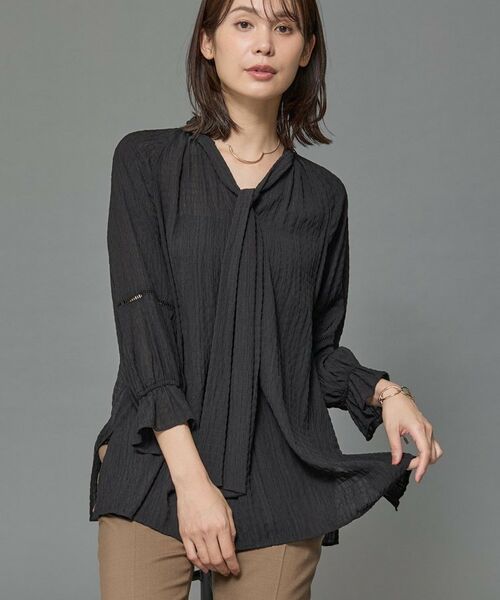 INDIVI / インディヴィ シャツ・ブラウス | 【洗える/シャーリング素材】ボリューム袖エアリーブラウス(ブラック(019))