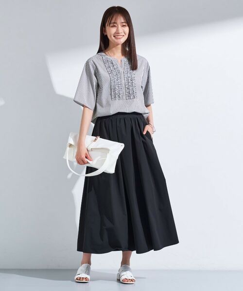 INDIVI / インディヴィ シャツ・ブラウス | 【洗える】胸元タックフリルブラウス | 詳細15