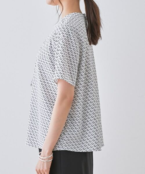 INDIVI / インディヴィ シャツ・ブラウス | 【洗える／UVケア】幾何学柄＆無地ボウタイブラウス | 詳細19