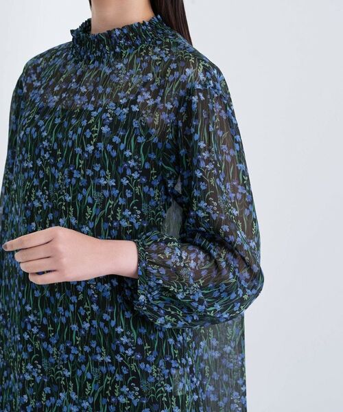 INDIVI / インディヴィ シャツ・ブラウス | 【秋映え柄/セットアップ可能】フラワーシフォンブラウス | 詳細15