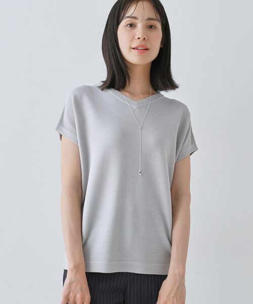 INDIVI / インディヴィ ニット・セーター | 【洗える】きれいめVネックニット(ライトグレー(011))