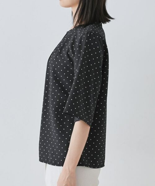 INDIVI / インディヴィ シャツ・ブラウス | 【通勤／きれいめ】柄タックブラウス | 詳細10