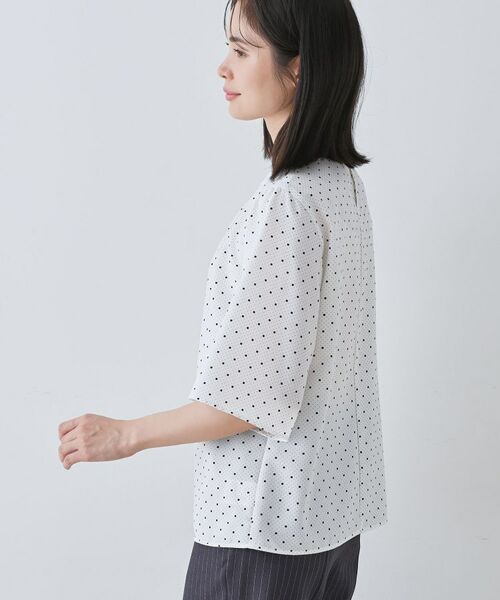 INDIVI / インディヴィ シャツ・ブラウス | 【通勤／きれいめ】柄タックブラウス | 詳細2