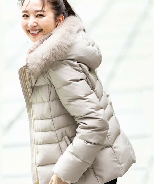 INDIVI/インディヴィ 【名品/撥水/抗菌防臭】ショート丈リサイクルダウンコート ベージュ(052) 13(LL) INDIVI/インディヴィ 【名品/撥水/抗菌防臭】ショート丈リサイクルダウンコート ベージュ(052) 13(LL)