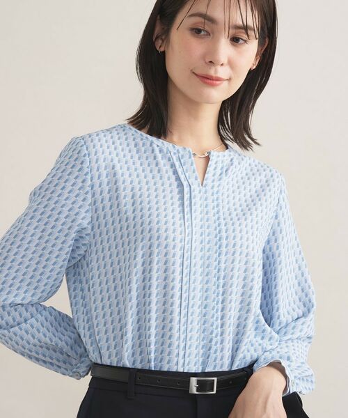 INDIVI/インディヴィ 【セレモニー/洗える/透けにくい】ジオメ柄プリントブラウス サックスブルー(190) 19(5L) INDIVI/インディヴィ 【セレモニー/洗える/透けにくい】ジオメ柄プリントブラウス サックスブルー(190) 19(5L)