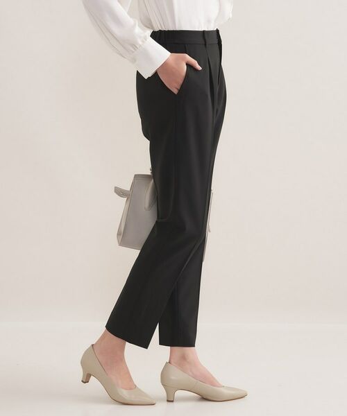 INDIVI / インディヴィ パンツ | 【通勤スーツ/洗える】ストレッチタックテーパードパンツ | 詳細2