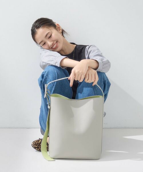 INDIVI / インディヴィ ショルダーバッグ | 【A4収納可能/合皮】配色デザインワンショルダーバッグ(ライトグレー(511))