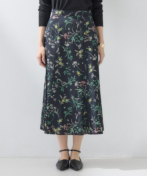 INDIVI / インディヴィ ロング・マキシ丈スカート | 【SETUP可能】モダンフラワー柄フレアスカート | 詳細10